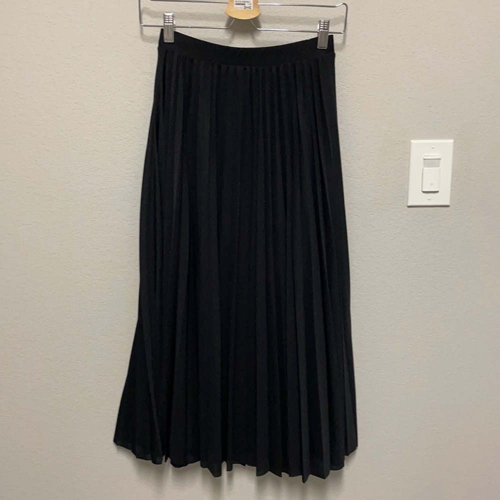 H&M skirts
